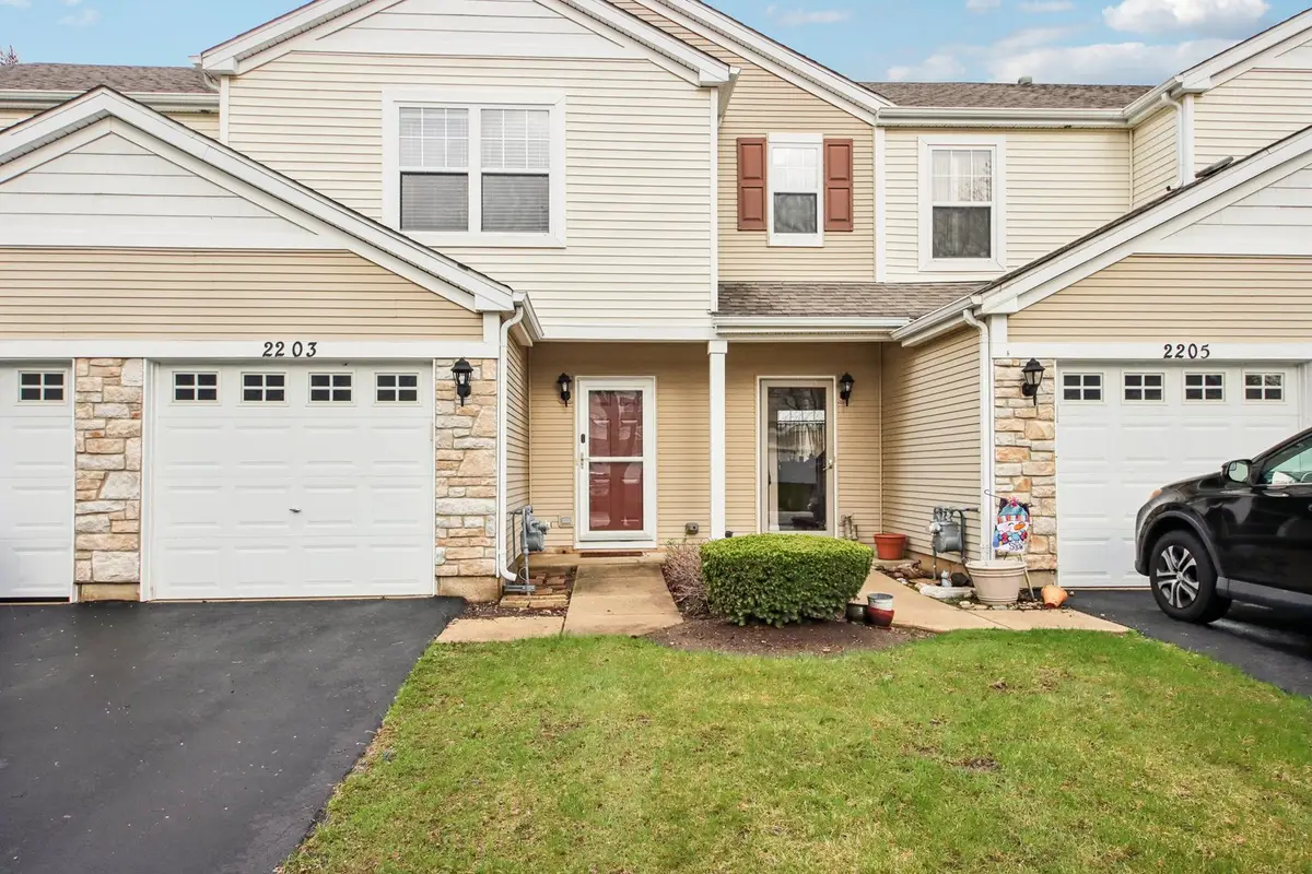 2203 Flagstone Lane #2203, Carpentersville, IL 60110 - #1