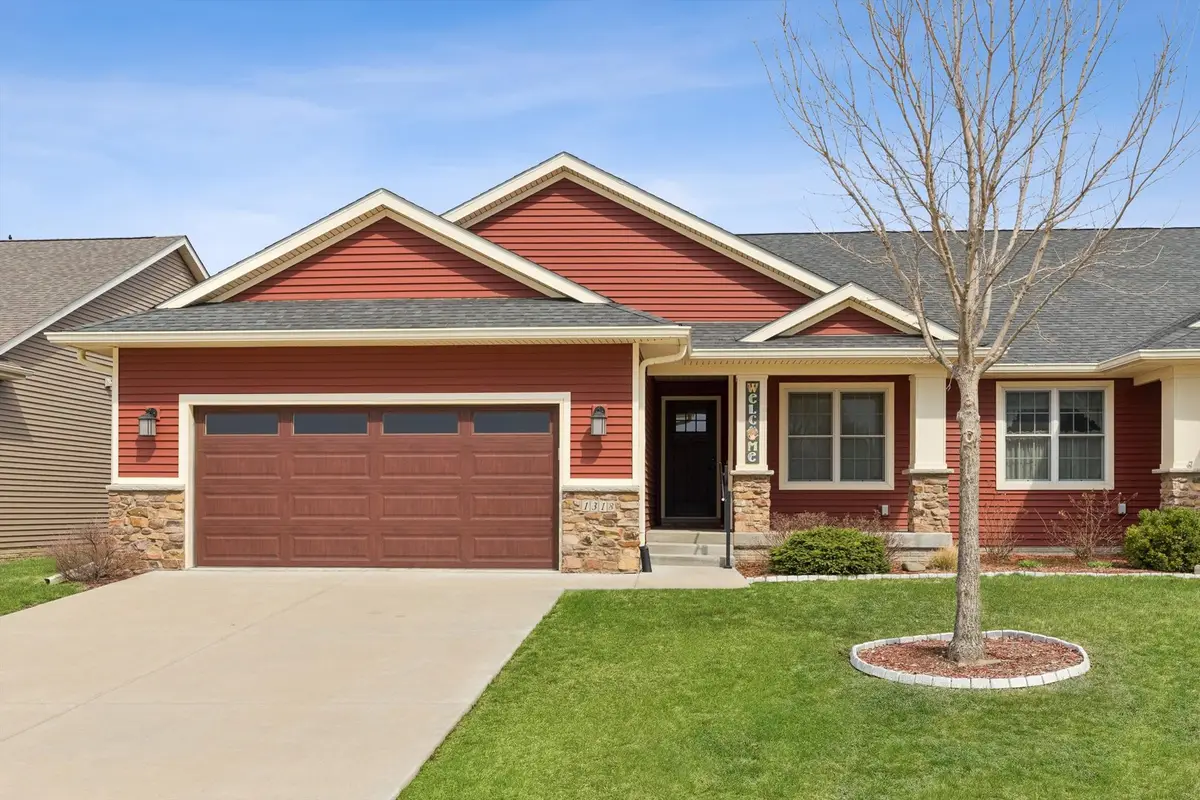 1318 4th Street, Dewitt, IA 52742 - #1