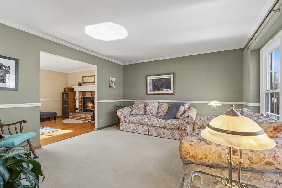 701 N Carriage Hill Road, Island Lake, IL 60042 - #2