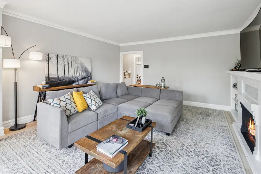 425 N Maple Avenue, Oak Park, IL 60302 - #3