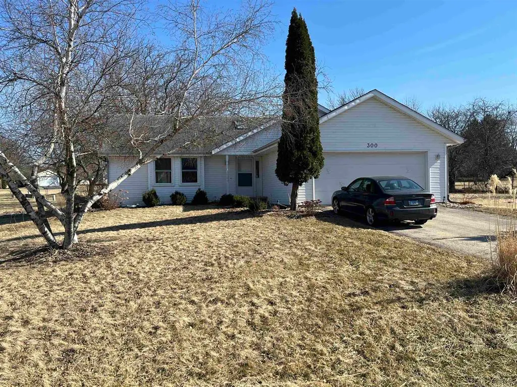 300 Lamplighter Loop, Poplar Grove, IL 61065 - #1