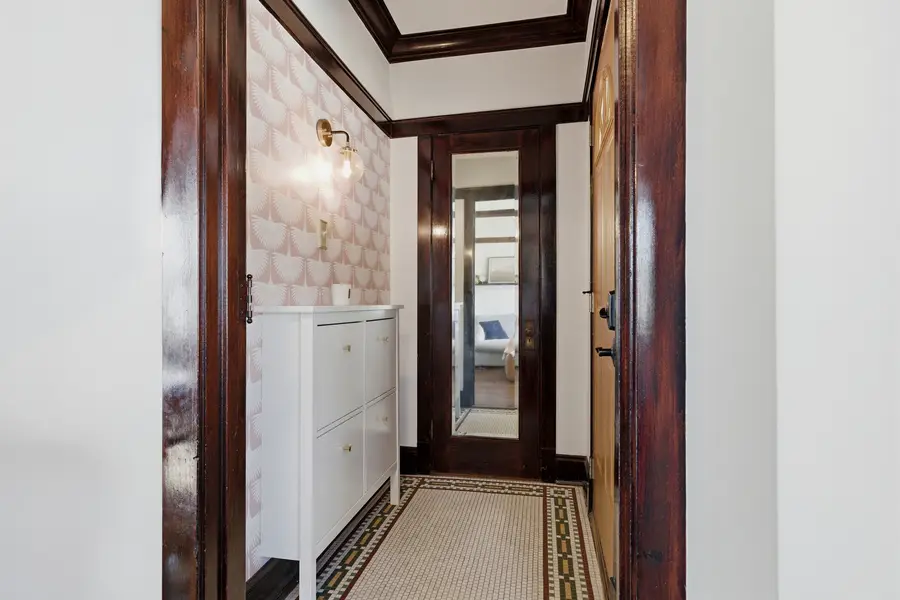 104 N Ardmore Avenue, Villa Park, IL 60181 - #2