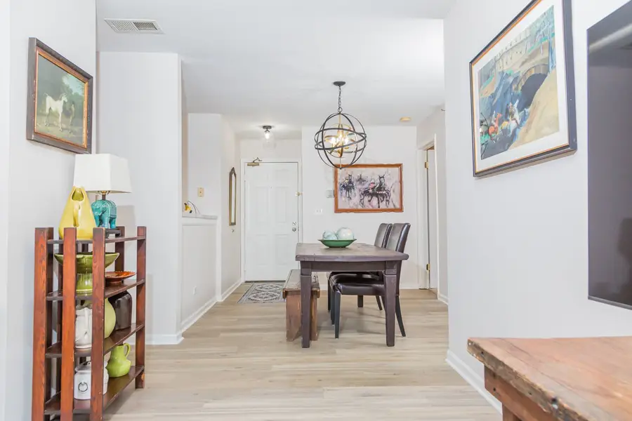 120 Glengarry Drive #112, Bloomingdale, IL 60108 - #2