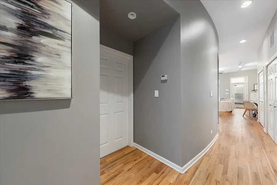 1617 N Oakley Avenue #1B, Chicago, IL 60647 - #2