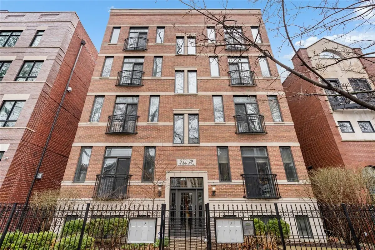 929 W Montana Street #4W, Chicago, IL 60614 - #1