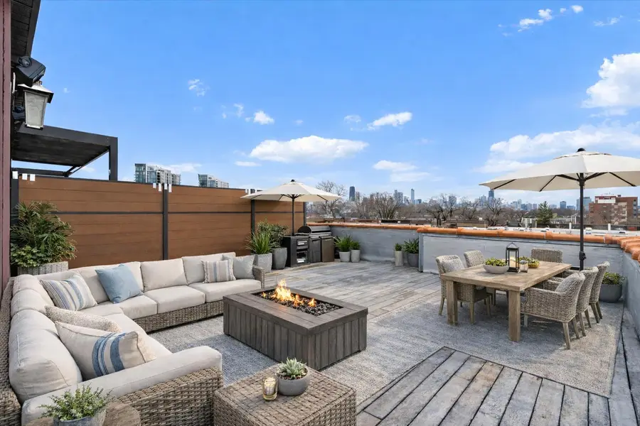 929 W Montana Street #4W, Chicago, IL 60614 - #2