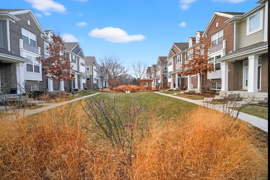 1437 N Charles Avenue, Naperville, IL 60563 - #2