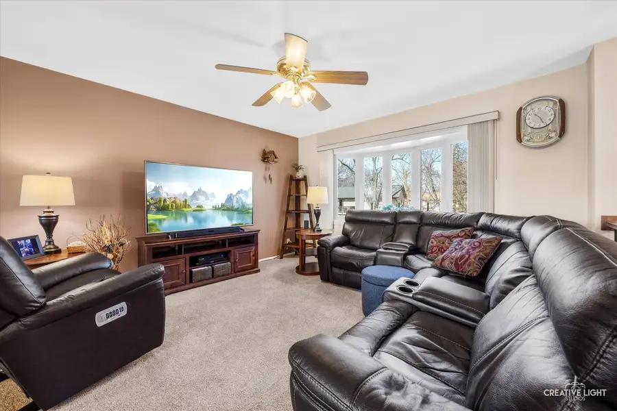 539 Ridge Place, Streamwood, IL 60107 - #3