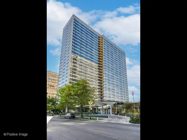 3550 N Lake Shore Drive #2403, Chicago, IL 60657