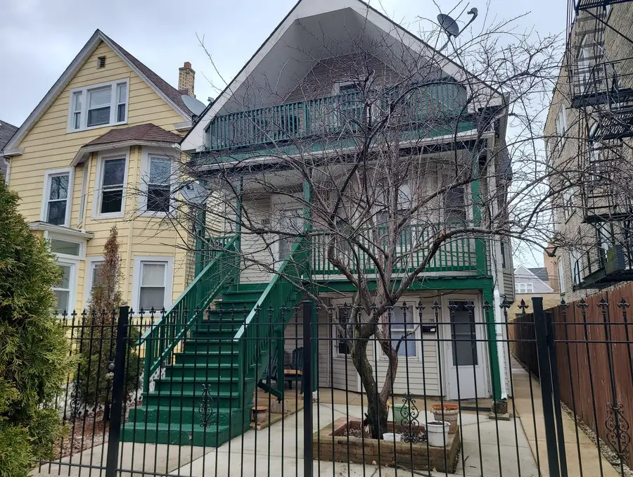 4135 N Bernard Street, Chicago, IL 60618 - #2