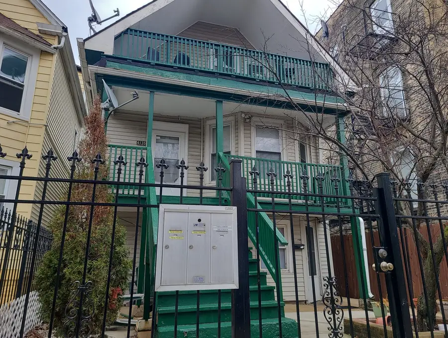 4135 N Bernard Street, Chicago, IL 60618 - #3