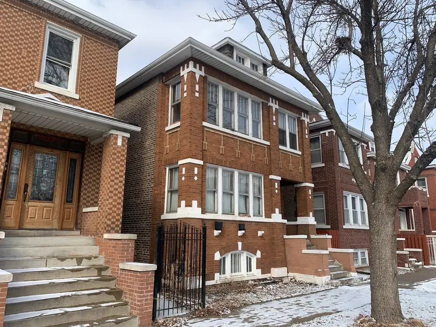 4552 S Christiana Avenue, Chicago, IL 60632 - #2
