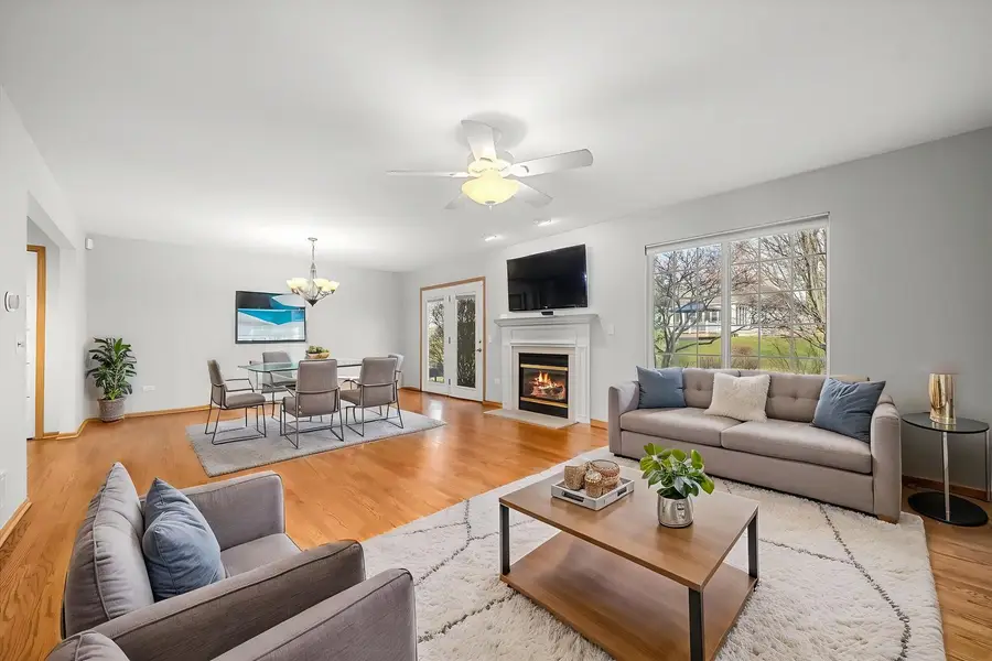 352 Normandie Drive, Sugar Grove, IL 60554 - #3