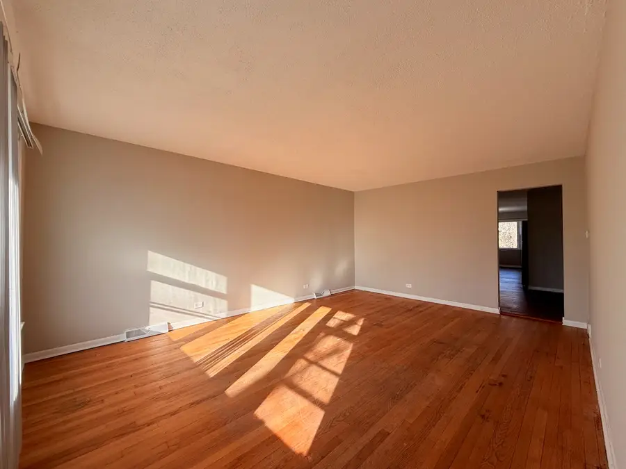 15565 Madison Avenue, Dolton, IL 60419 - #3