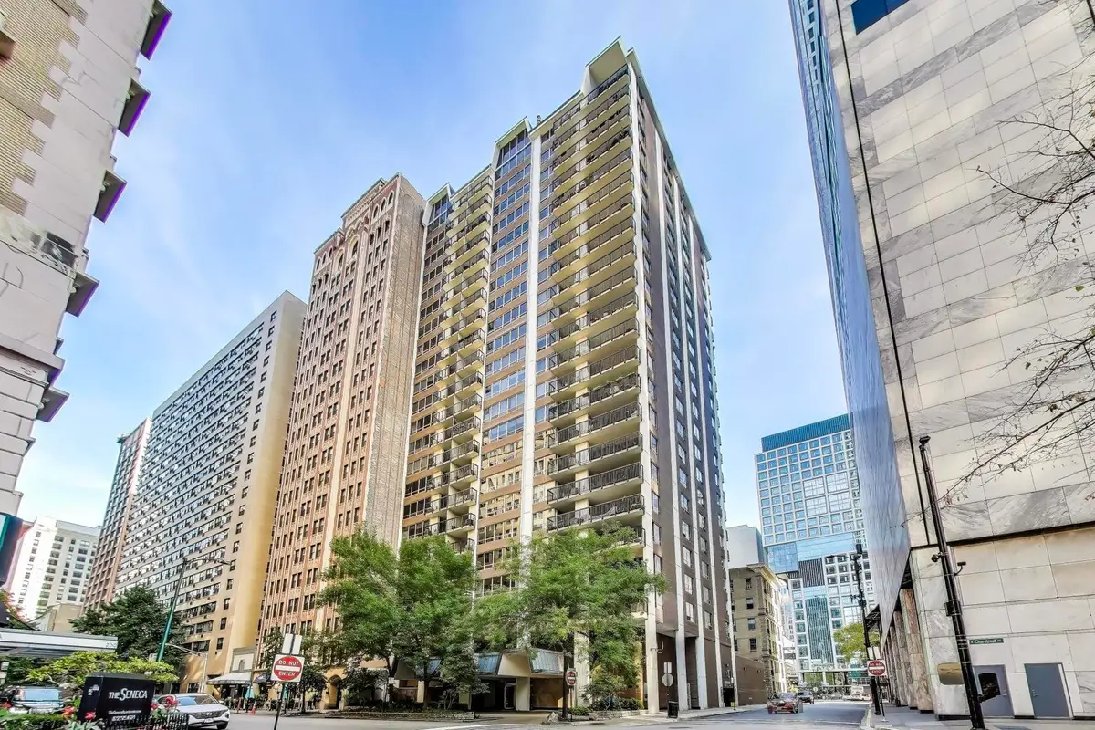 201 E Chestnut Street #22B, Chicago, IL 60611 - #1