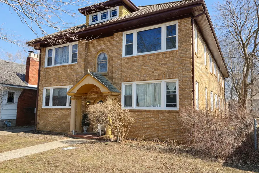 2123 Douglas Street, Rockford, IL 61103 - #2