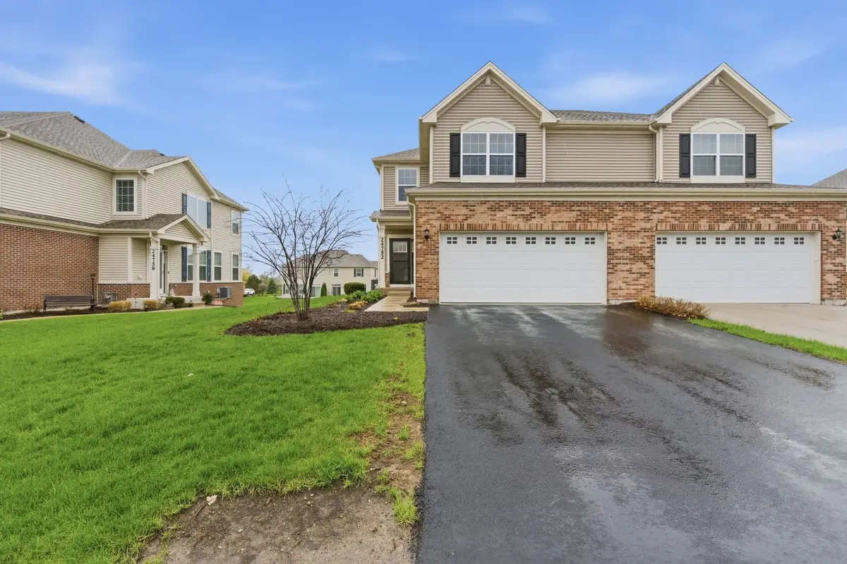 24752 S Dart Road, Manhattan, IL 60442 - #1