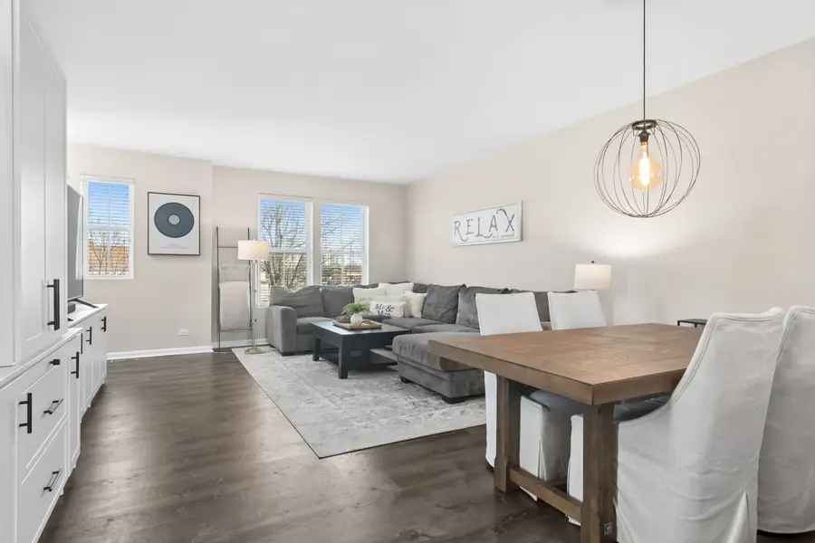 2238 S Crambourne Way, Arlington Heights, IL 60005 - #2