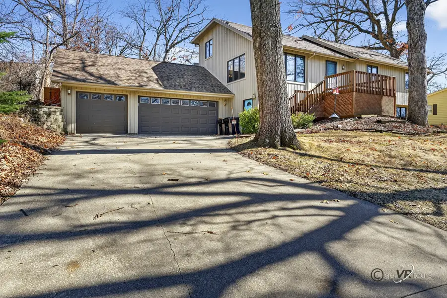 1731 S Demeter Drive, Freeport, IL 61032 - #2