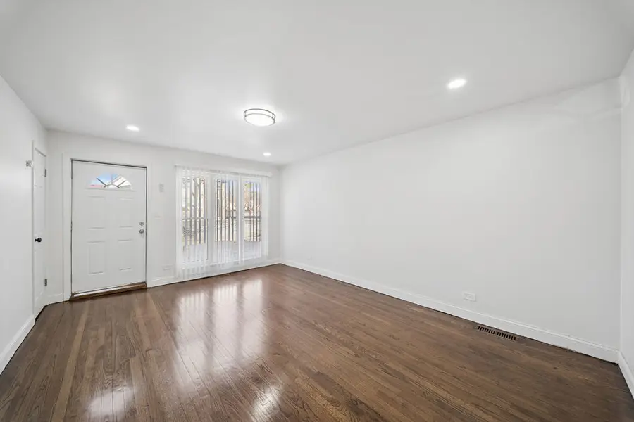 9505 S Peoria Street, Chicago, IL 60643 - #2