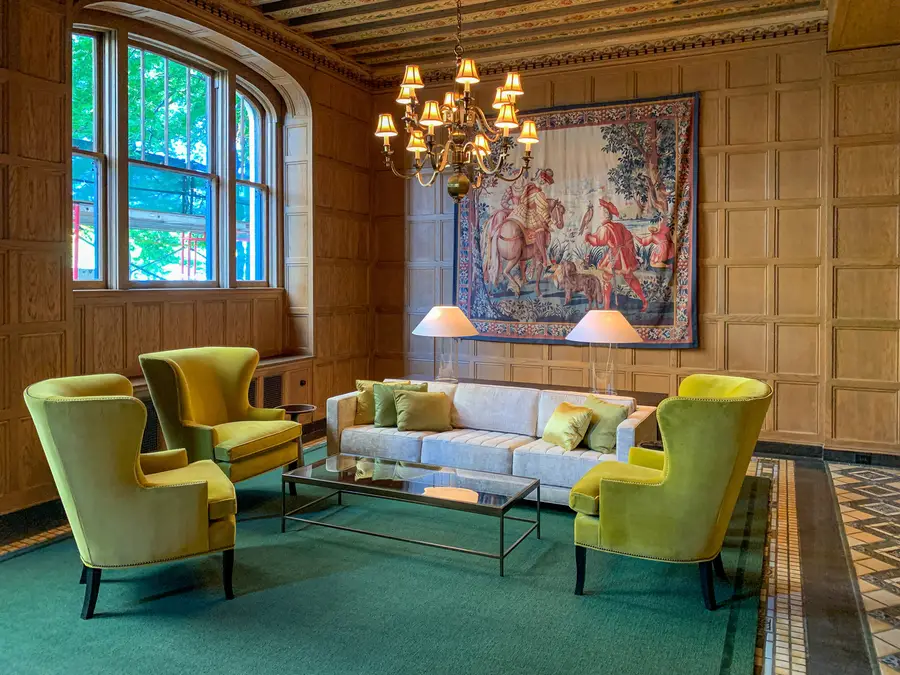 Address Withheld By Seller, Chicago, IL 60610 - #3