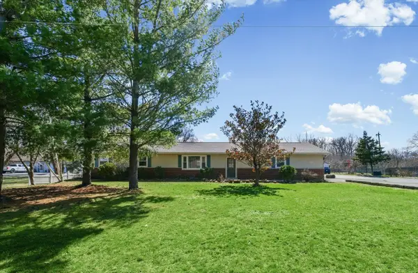 3207 E Airport Road, Urbana, IL 61802