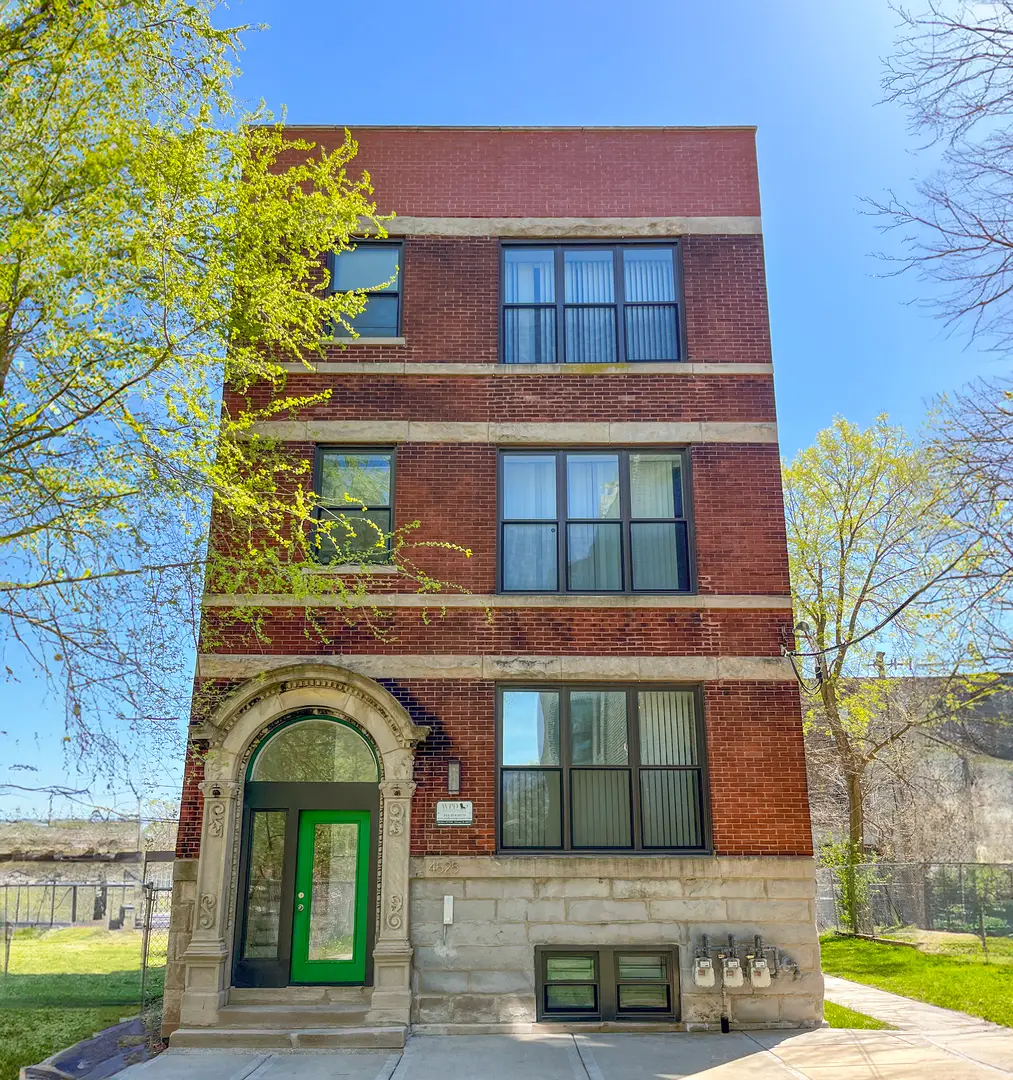 4525 S Evans Avenue, Chicago, IL 60653 - #1