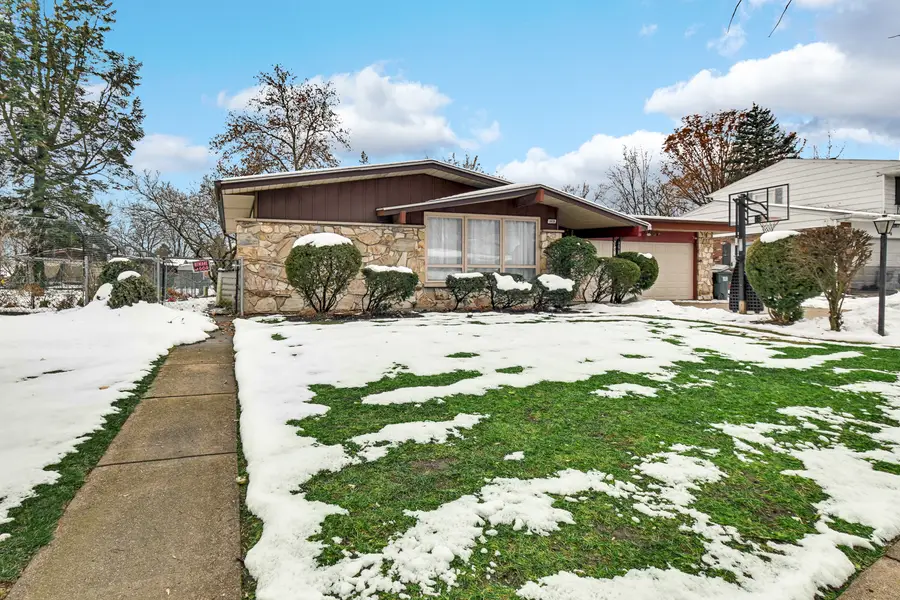 1028 W Strieff Lane, Glenwood, IL 60425 - #2