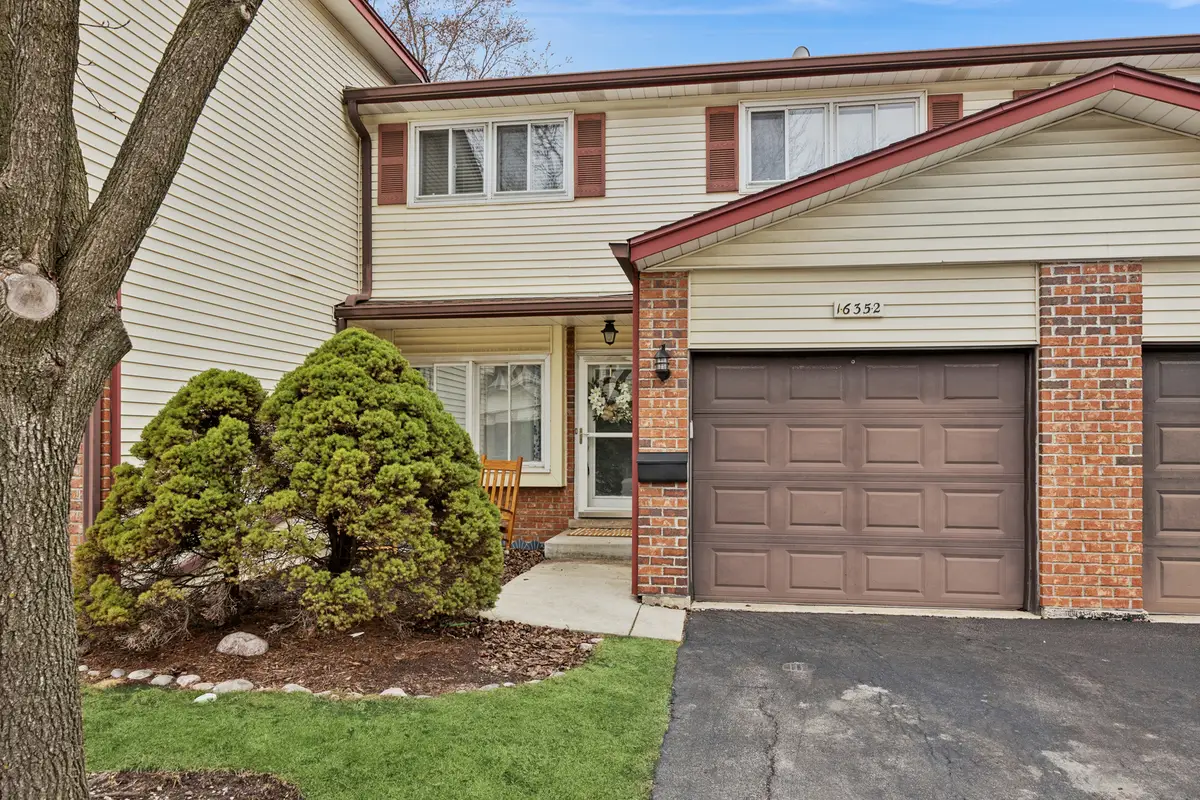 16352 Oxford Drive, Tinley Park, IL 60477 - #1