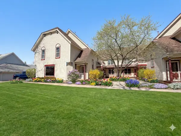 790 Regina Court #790, Woodstock, IL 60098