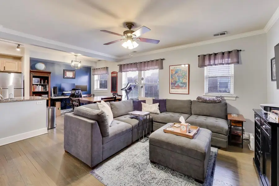 3450 N Janssen Avenue #1B, Chicago, IL 60657 - #2