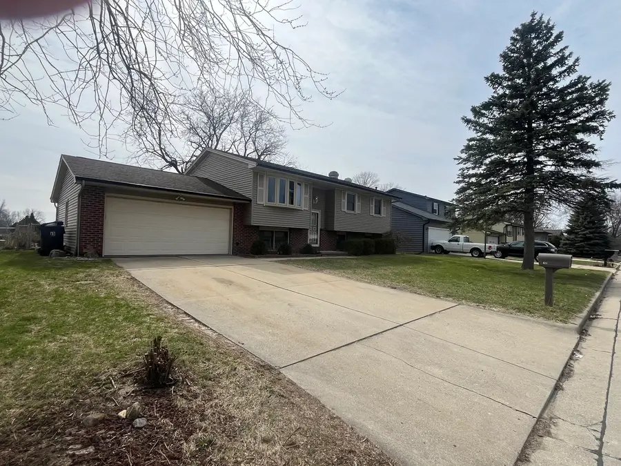 109 Suelynn Drive, Normal, IL 61761 - #2