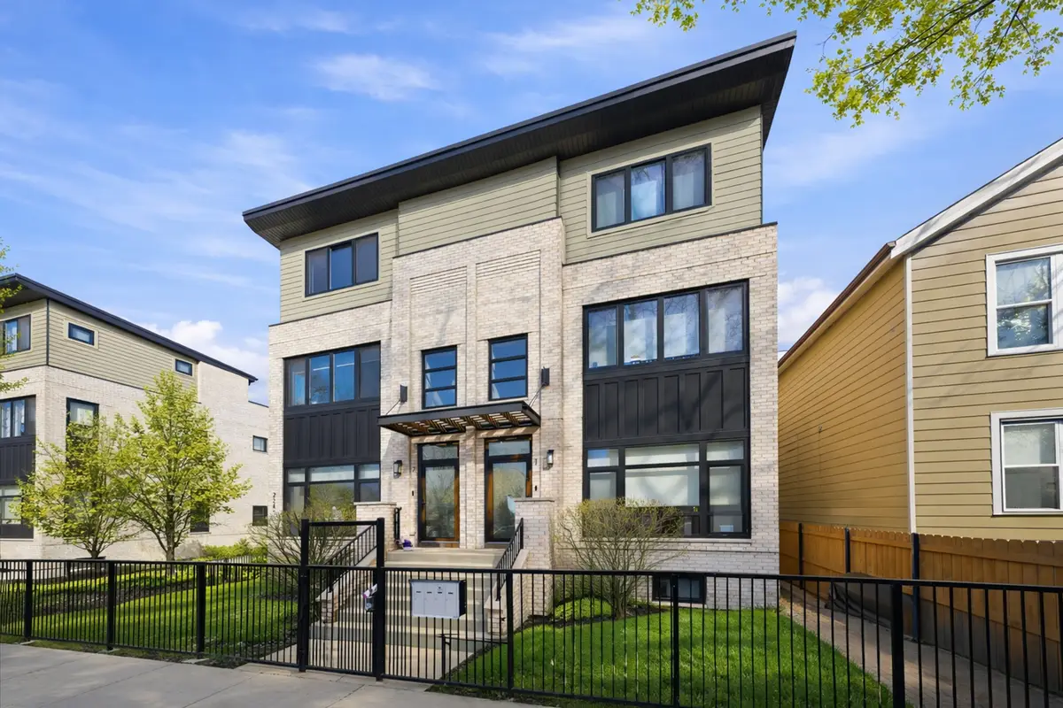 2245 N Rockwell Street #2, Chicago, IL 60647 - #1