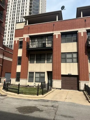 334 N Jefferson Street #A, Chicago, IL 60661 - #1