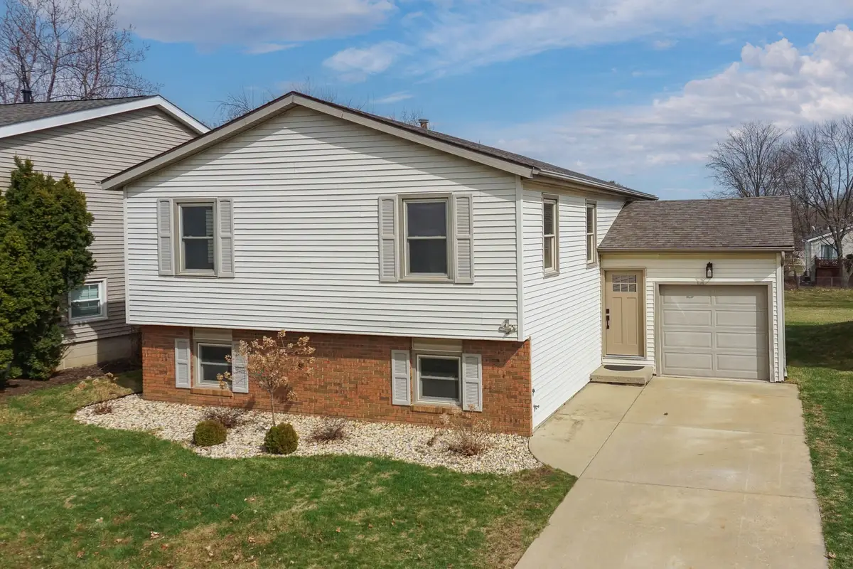 4 Carraway Court, Bloomington, IL 61704 - #1