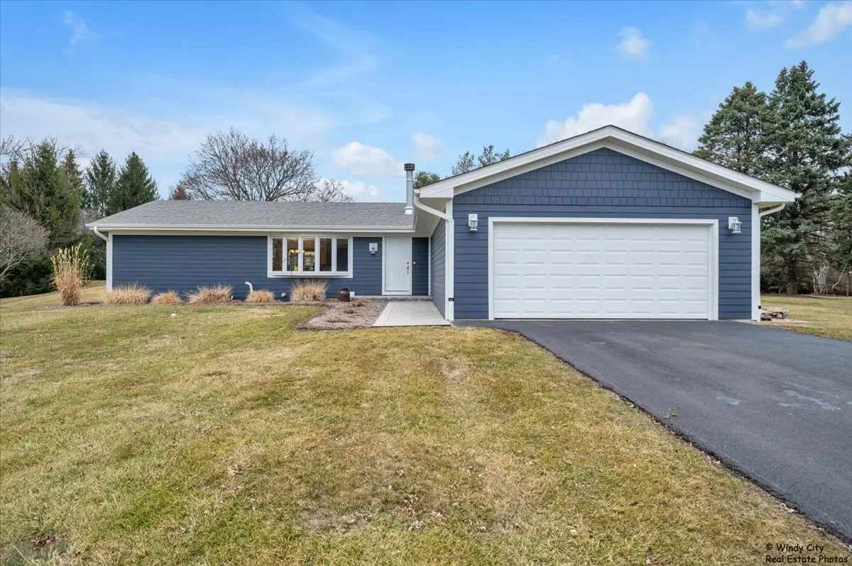 40W388 Guthrie Court, Hampshire, IL 60140 - #1