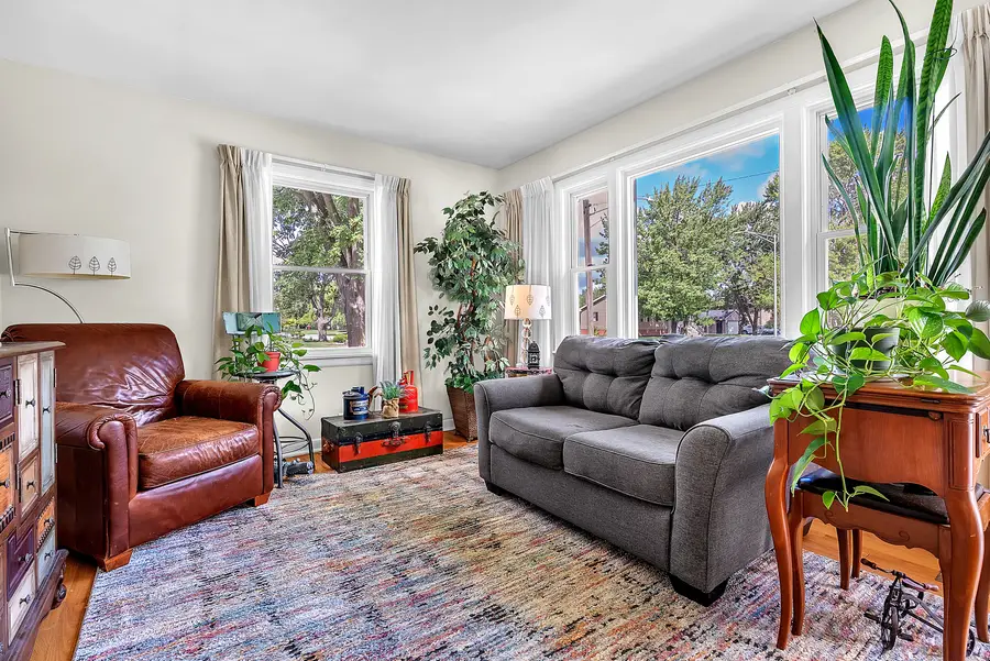 17803 Escanaba Avenue, Lansing, IL 60438 - #3