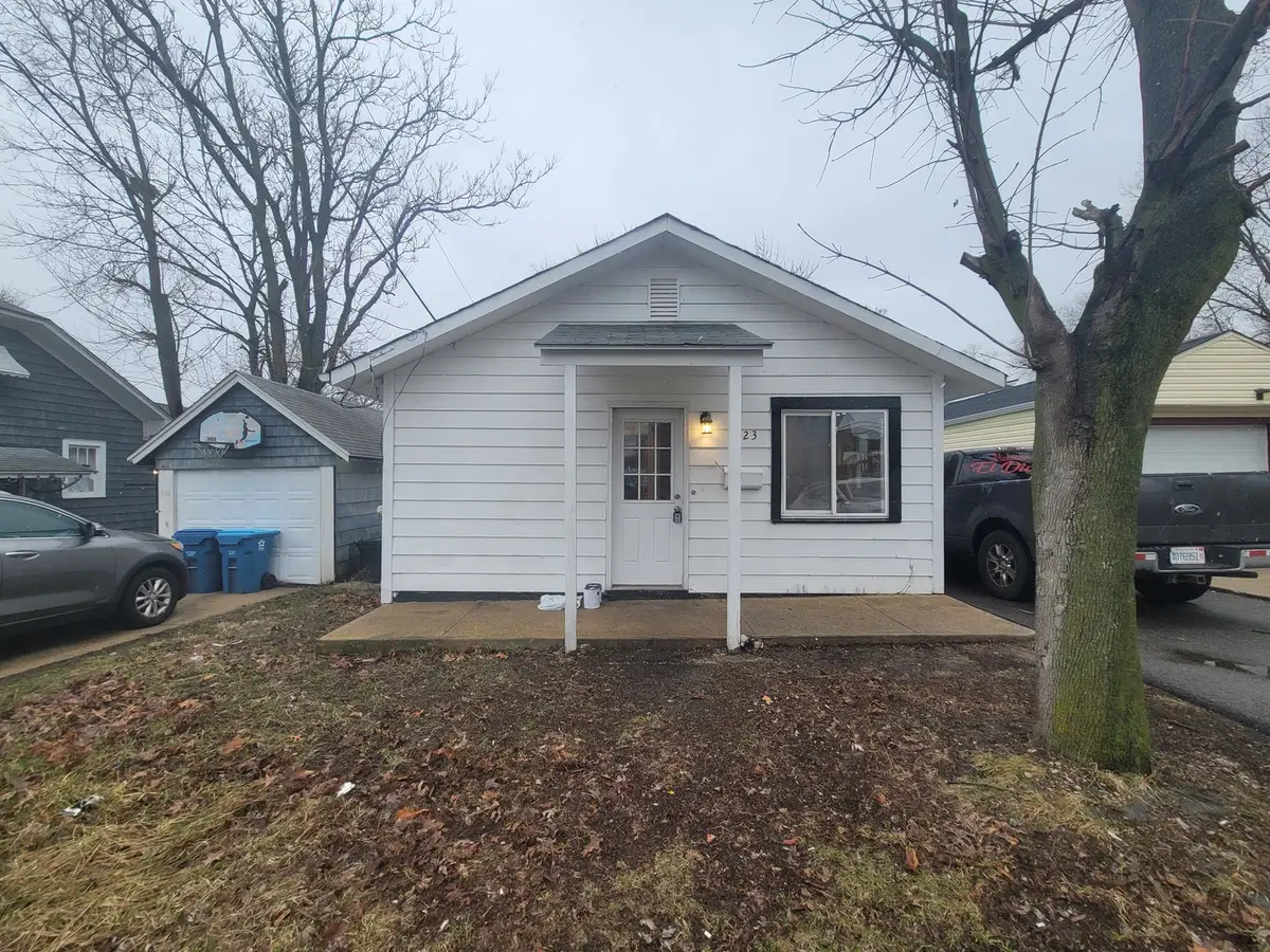 523 Ashland Avenue, Aurora, IL 60505 - #1