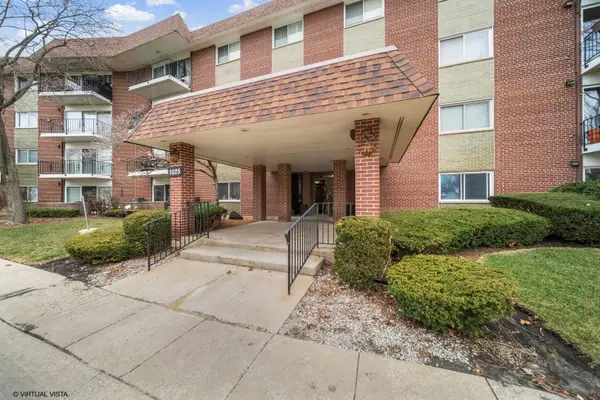 1025 S Fernandez Avenue #4M, Arlington Heights, IL 60005