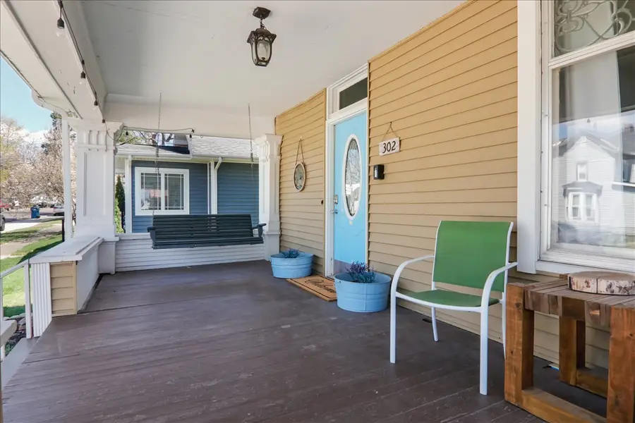 302 E Main Street, Colfax, IL 61728 - #3