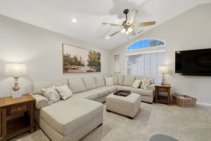 1824 Maplewood Court, Grayslake, IL 60030 - #3