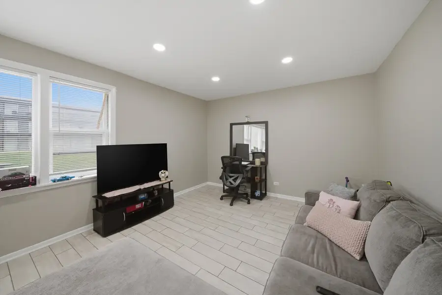 3172 W Meadow Lane Drive #26, Merrionette Park, IL 60803 - #2