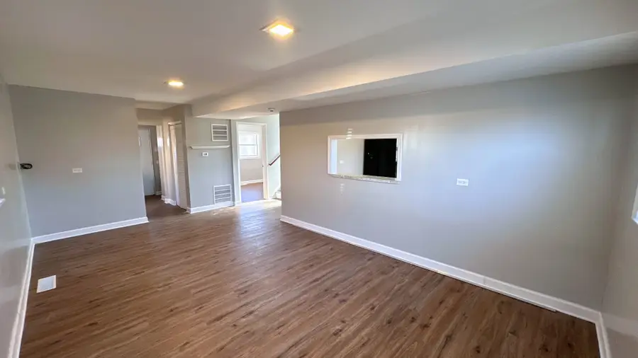 12741 S Manistee Avenue, Chicago, IL 60633 - #3