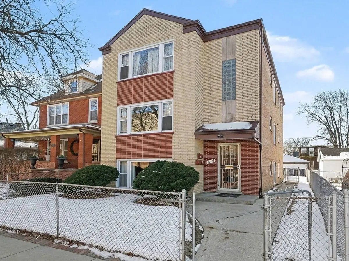 2523 Grunewald Street, Blue Island, IL 60406 - #1