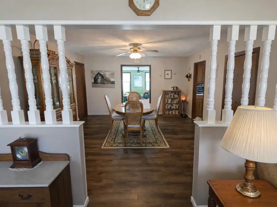 4 James Court, Minier, IL 61759 - #3