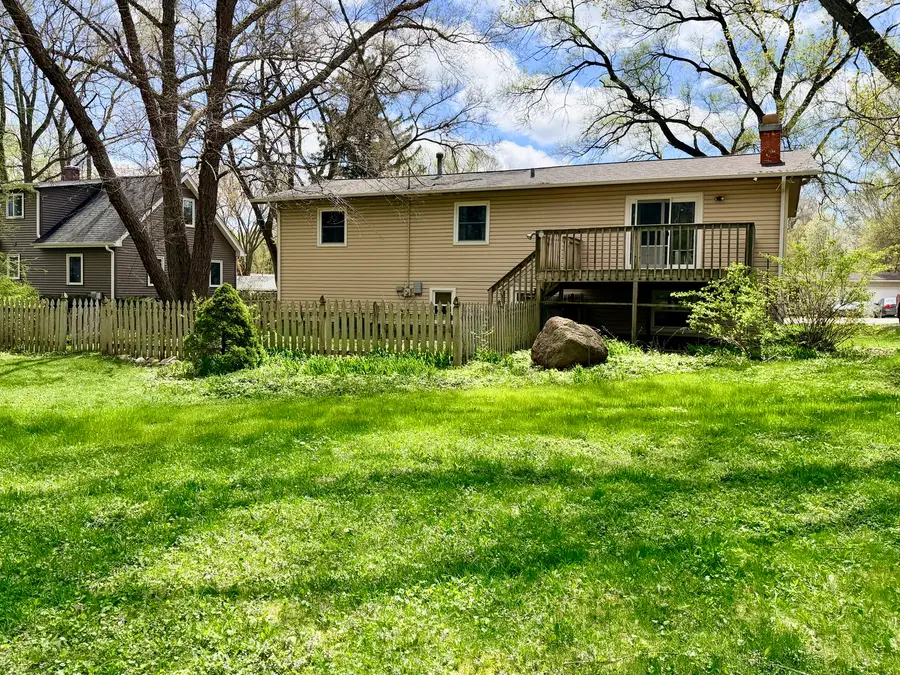 2704 Myang Avenue, McHenry, IL 60050 - #3