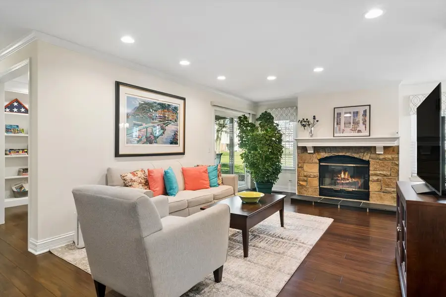 584 Edinburgh Lane #A, Prospect Heights, IL 60070 - #2