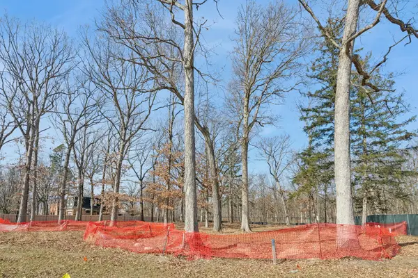 396 Forest Edge Drive, Glencoe, IL 60022