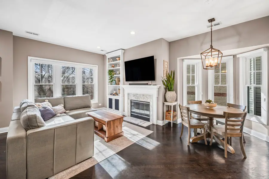 1318 W Fletcher Street #2W, Chicago, IL 60657 - #2