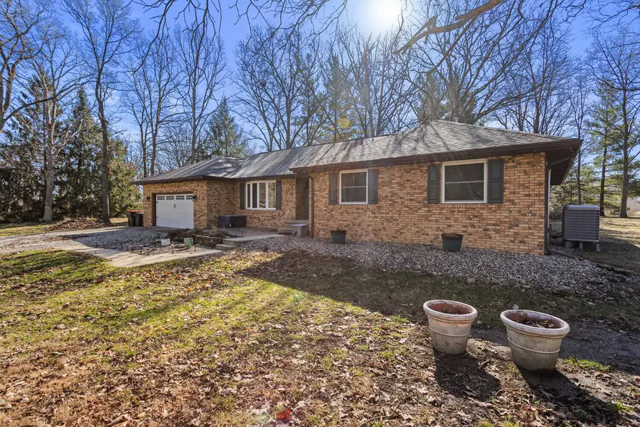 107 Kiowa Court, Loda, IL 60948 - #3